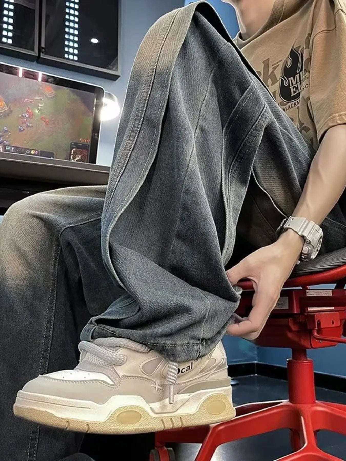 dc5243a663574b04b8c478254d66c09c-Max-Origin